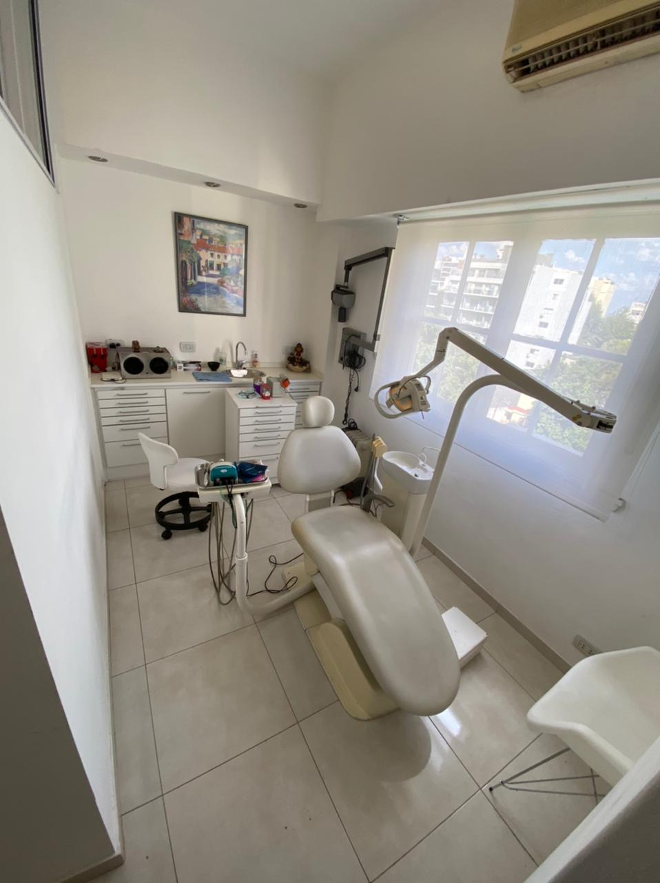 Sala de tratamiento con luz natural